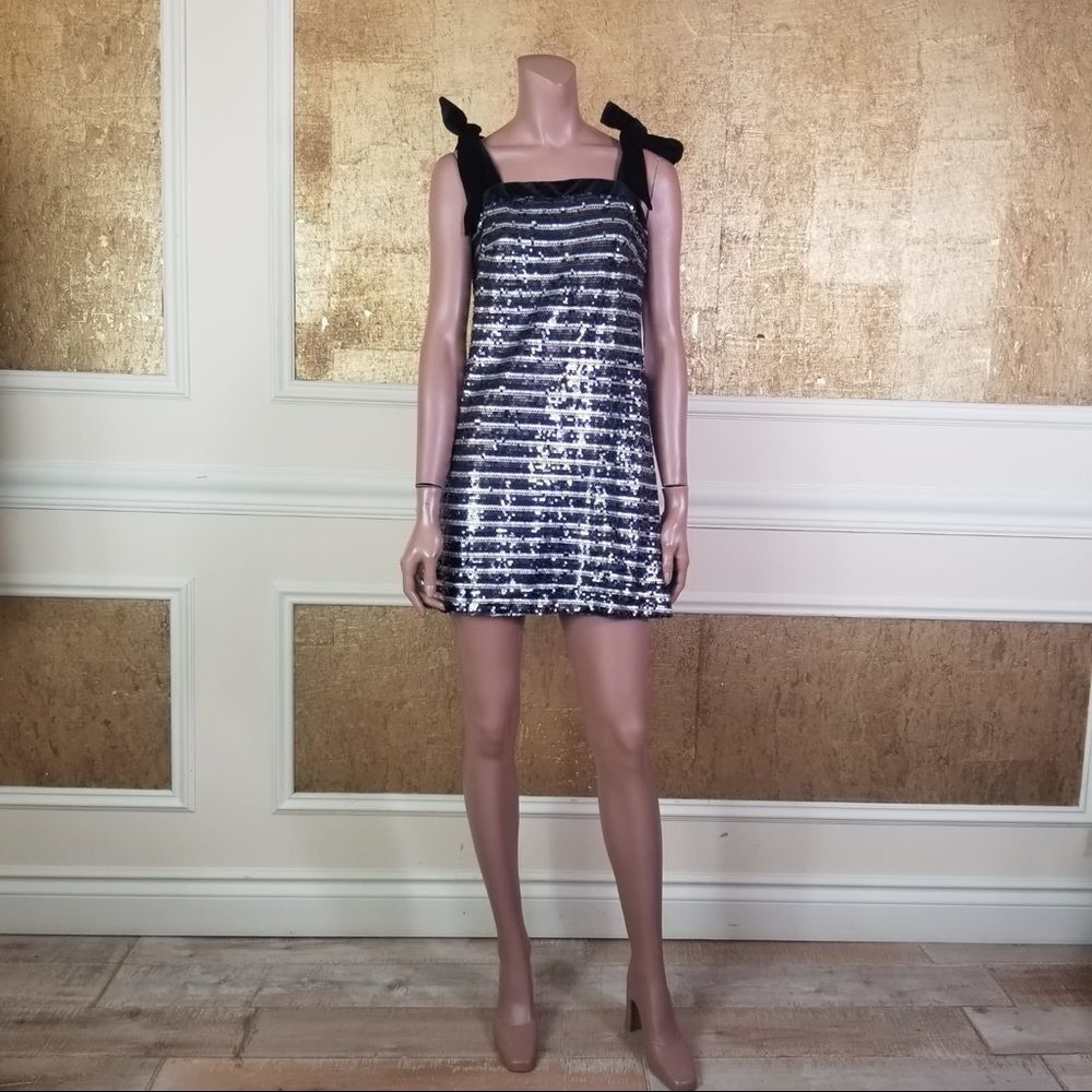 NEW AQUA 100% Exclusive sequined striped mini Black Silver S - Picture 9 of 15